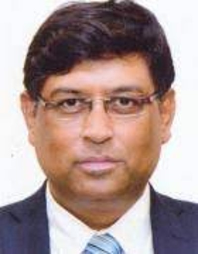 Shri Gyan Bhushan (IES)